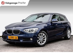 BMW 1-serie - 116i 136pk Upgrade Edition Lederen int./ Stoelverwarming/ Full map navigatie/ Bi-Xenon/ Cr