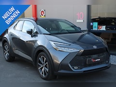 Toyota C-HR - 1.8 Hybrid 140 Dynamic 2025, 12DKM, STOEL/STUUR VERWARMING (* 10 JAAR GARANTIE)