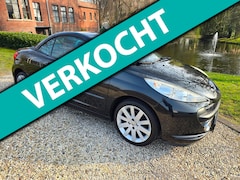 Peugeot 207 CC - 1.6-16V T Sport LEER/airco/CRUISE