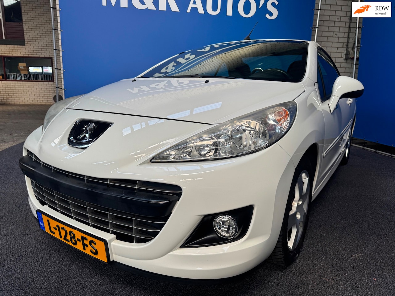 Peugeot 207 CC - 1.6 VTi Griffe 1.6 VTi Griffe Nieuwe APK - AutoWereld.nl