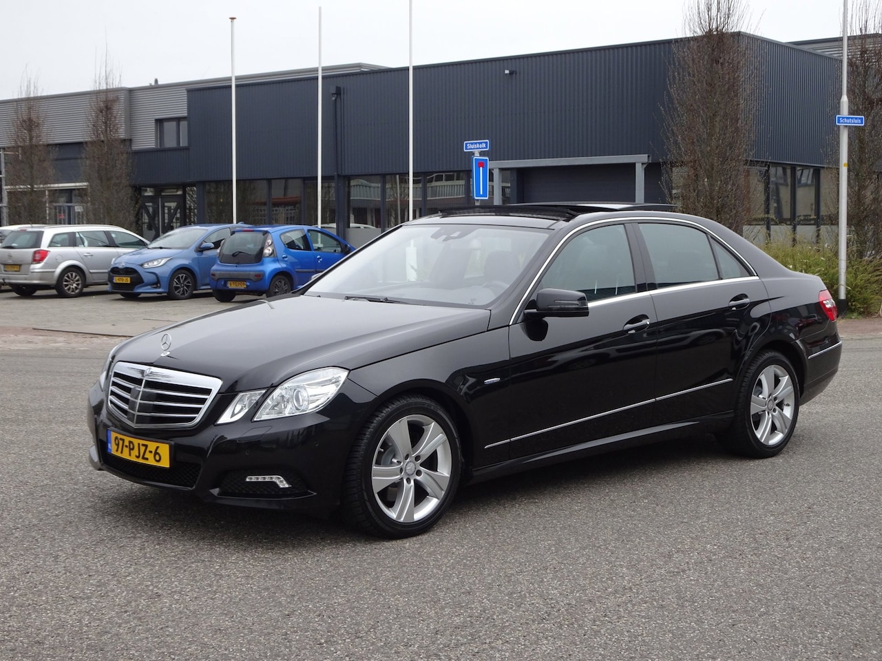 Mercedes-Benz E-klasse - 350 CDI Avantgarde Pano Distronic Nightvsion - AutoWereld.nl