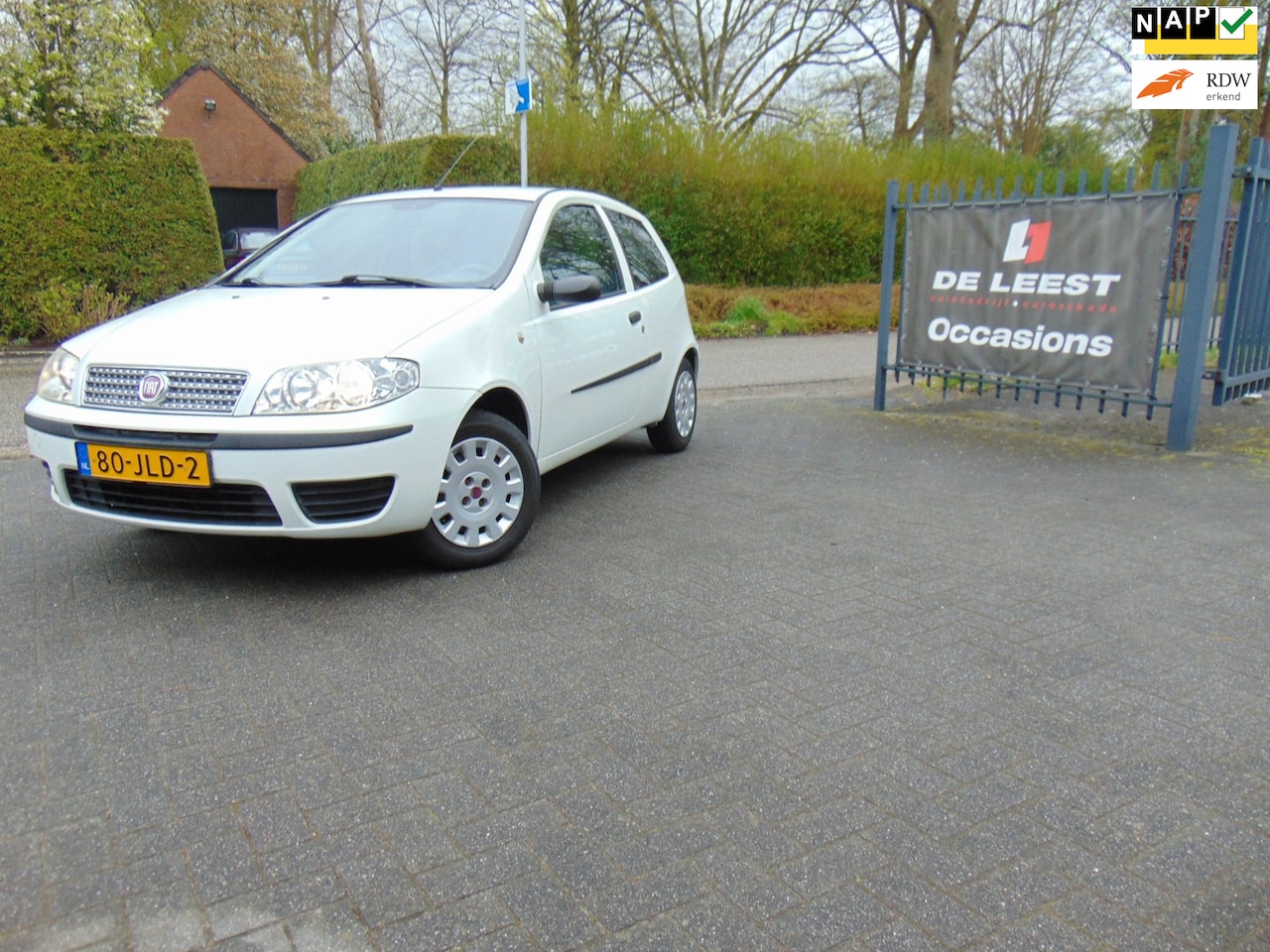 Fiat Punto - 1.2 Active Trekhaak - AutoWereld.nl