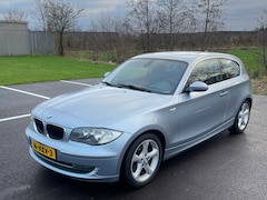BMW 1-serie - 116i Business Line