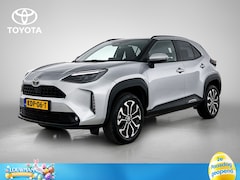 Toyota Yaris Cross - 1.5 Hybrid 115 First Edition | BTW Voertuig | Stoel en stuurwielverwarming | Toyota-paaswe