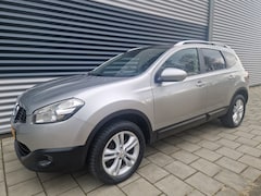 Nissan Qashqai+2 - 2.0 Connect Edition Climatronic, trekhaak, navigatie, panorama