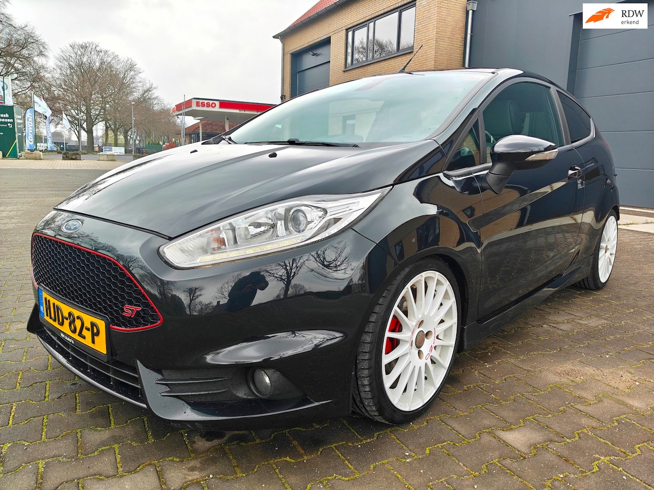 Ford Fiesta - 1.6 ST2 Recaro Navigatie Camera - AutoWereld.nl