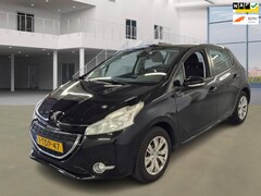 Peugeot 208 - 1.2 VTi Envy/AIRCO/CRUISE/NAVI/PARKEERSENS ACHTER