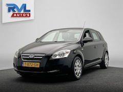 Kia Cee'd - 1.6 CVVT X-tra | Lichtmetaal | Airco | Centrale Vergrendeling |