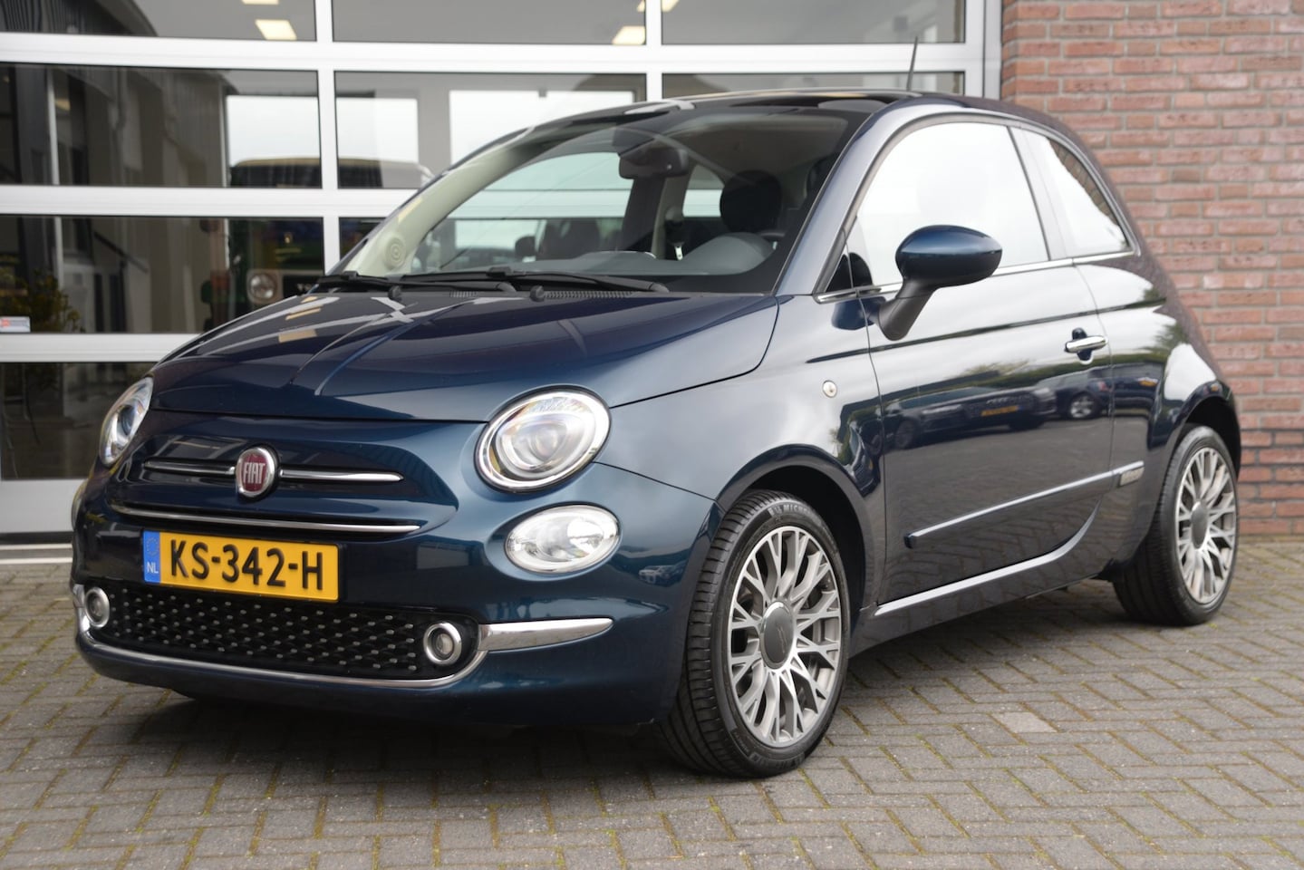 Fiat 500 - 0.9 TwinAir Lounge | Glazen Dak | Lichtmetaal | C;lima Airco | - AutoWereld.nl