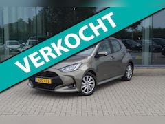 Toyota Yaris - 1.5 VVT-i Dynamic | Verwarmde voorstoelen | Verwarmd stuurwiel | Led