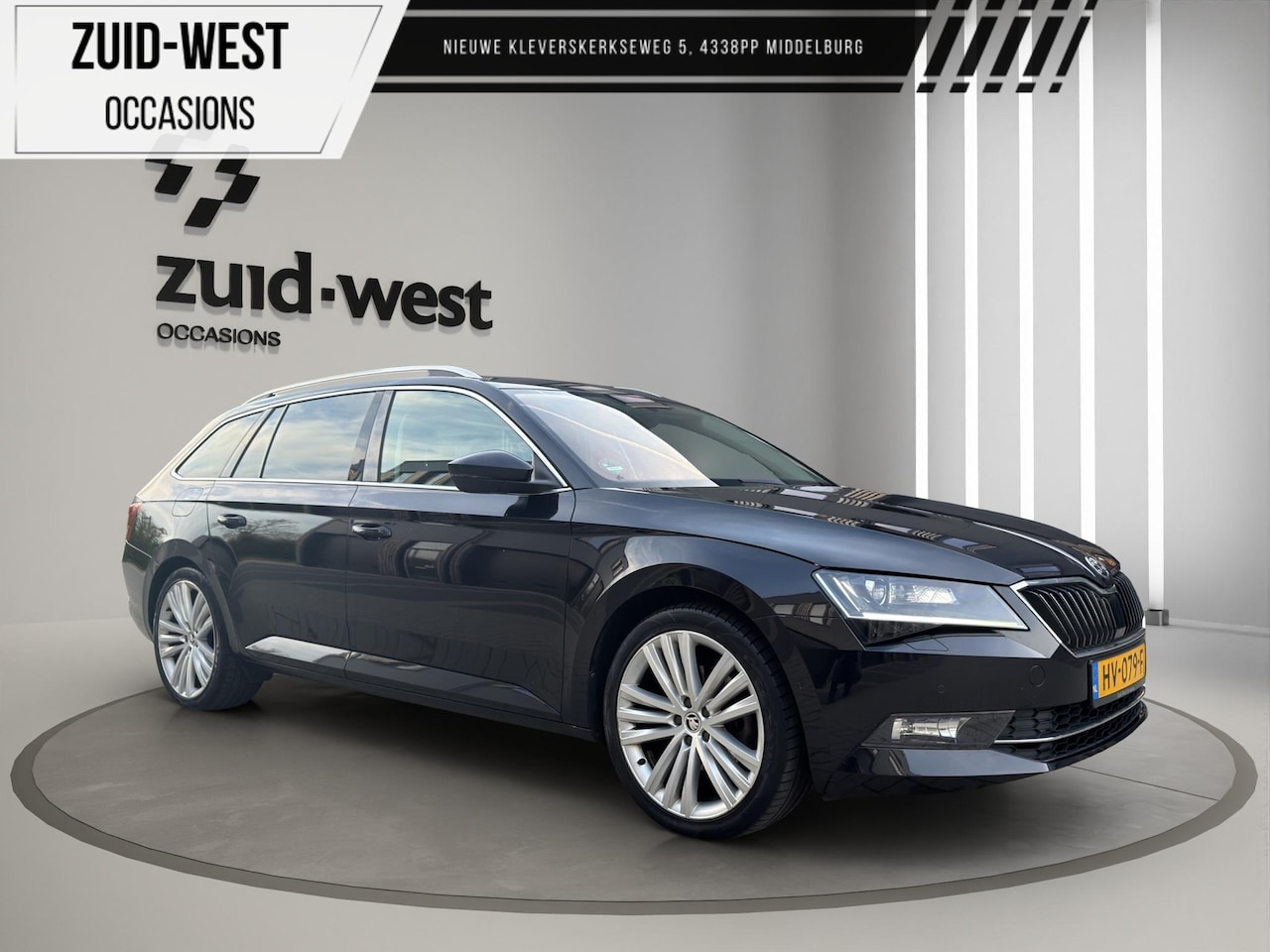 Skoda Superb Combi - 1.6 TDI Style Business Automaat Memory Camera - AutoWereld.nl