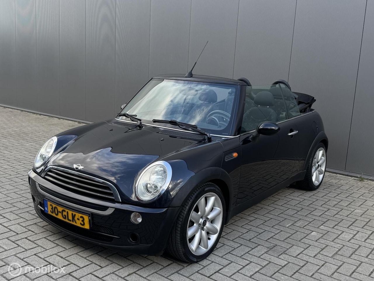 MINI Cabrio - 1.6 One 1.6 One, Airco, Bluetooth, Elektrisch - AutoWereld.nl