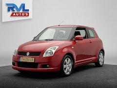 Suzuki Swift - 1.5 Exclusive | Airco | Lichtmetalen velgen | Keyless | Parkeersensoren | Orgineel Nederla