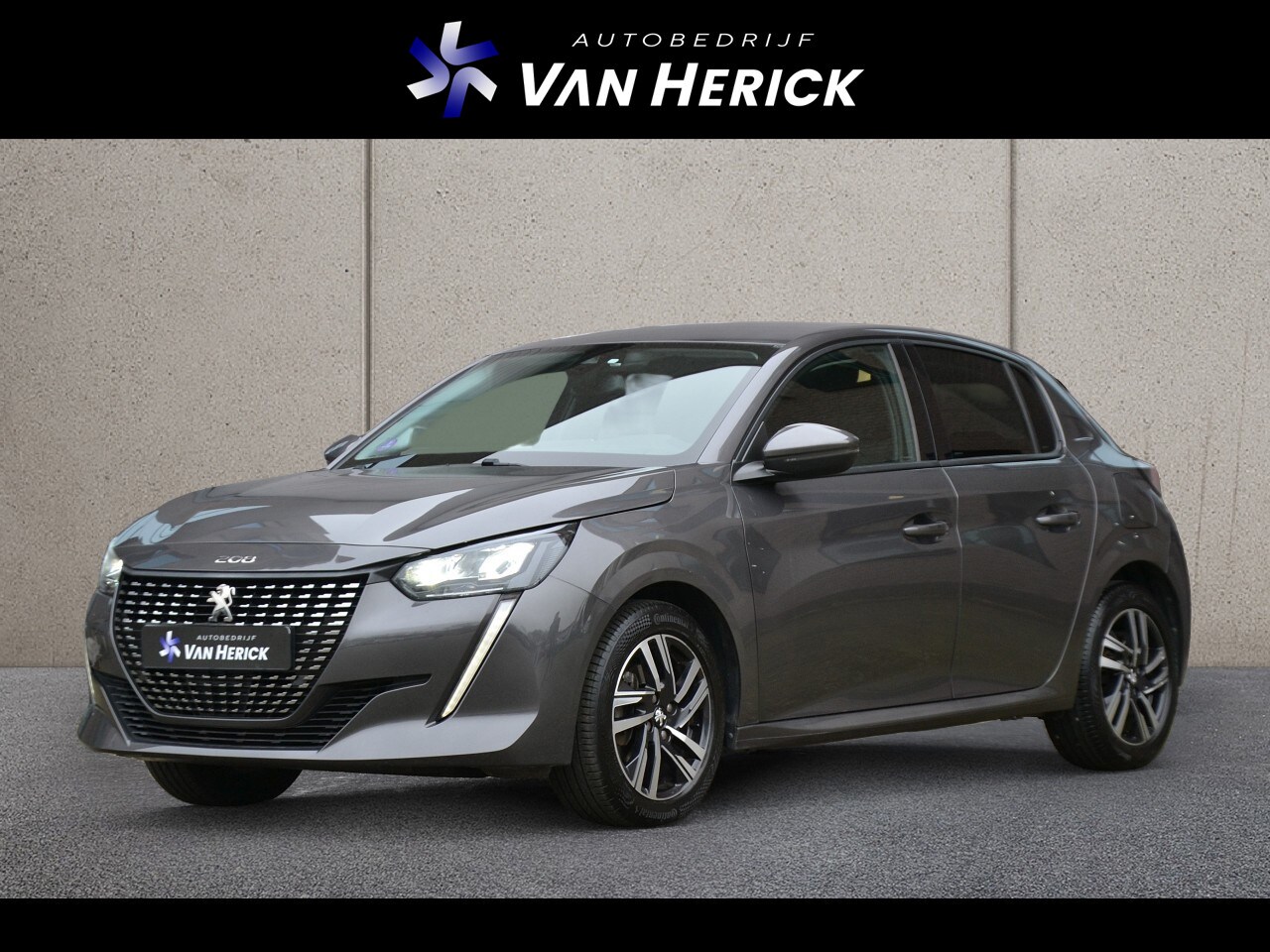 Peugeot 208 - 1.2 PureTech Allure Automaat | Parkeersensoren | Carplay | Clima - AutoWereld.nl