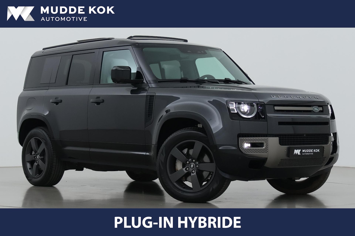 Land Rover Defender 110 - P300e X-Dynamic SE | Panoramadak | ClearSight | Head-Up | Trekhaak | ACC | 360° Camera - AutoWereld.nl