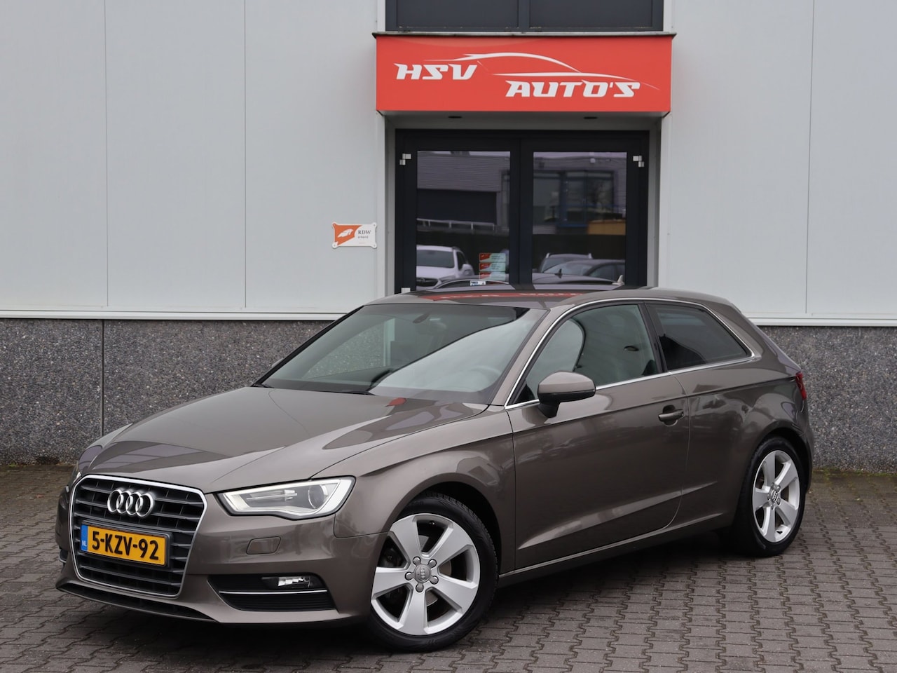 Audi A3 - 1.2 TFSI Ambition Pro Line navi LM cruise org NL - AutoWereld.nl