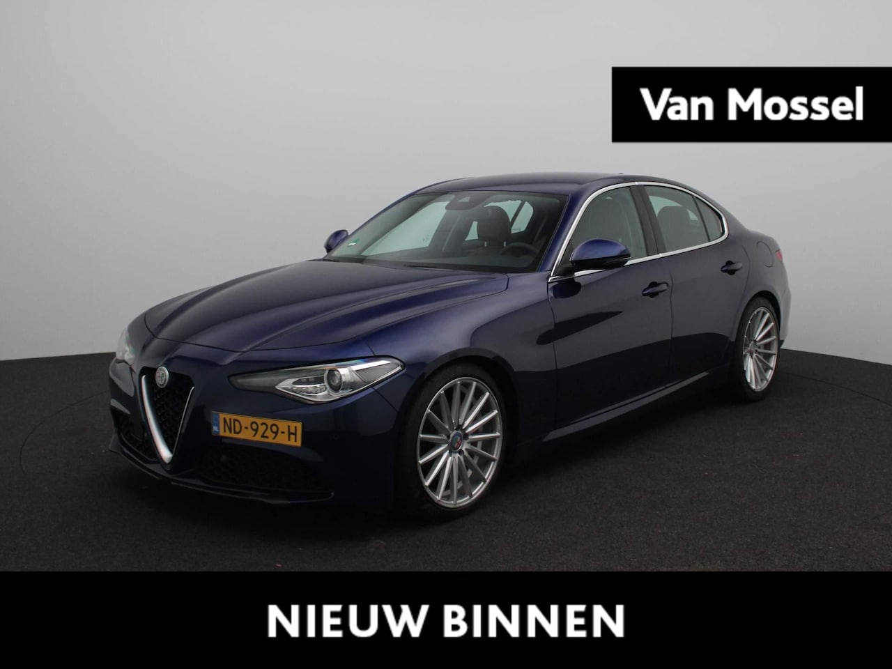 Alfa Romeo Giulia - 2.0T 200pk Aut. Super | Leder | Navigatie | Parkeersensoren | Sport pack - AutoWereld.nl