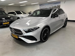 Mercedes-Benz A-klasse - 250 e AMG Pano Burmester 360 Keyless 19" Dodehoek