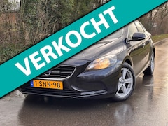 Volvo V40 - 1.6 D2 Momentum | Airco + Cruise + Navi |