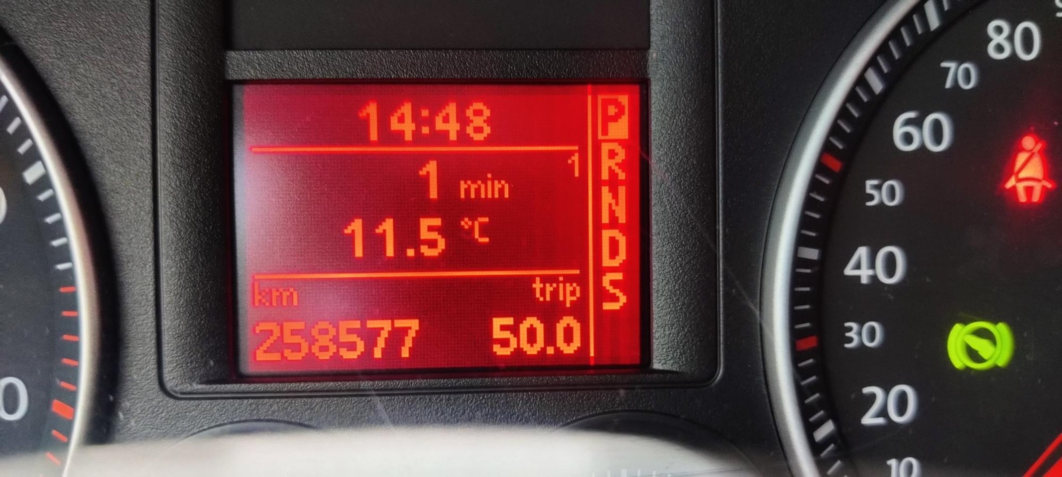 Volkswagen Golf - 1.6 FSI Trendline Automaat, 5 deurs.