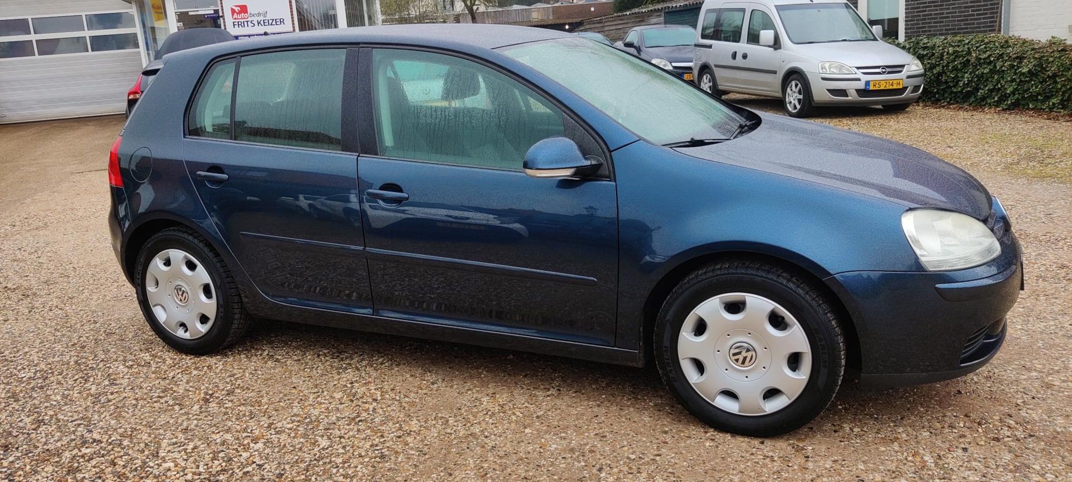 Volkswagen Golf - 1.6 FSI Trendline Automaat, 5 deurs.