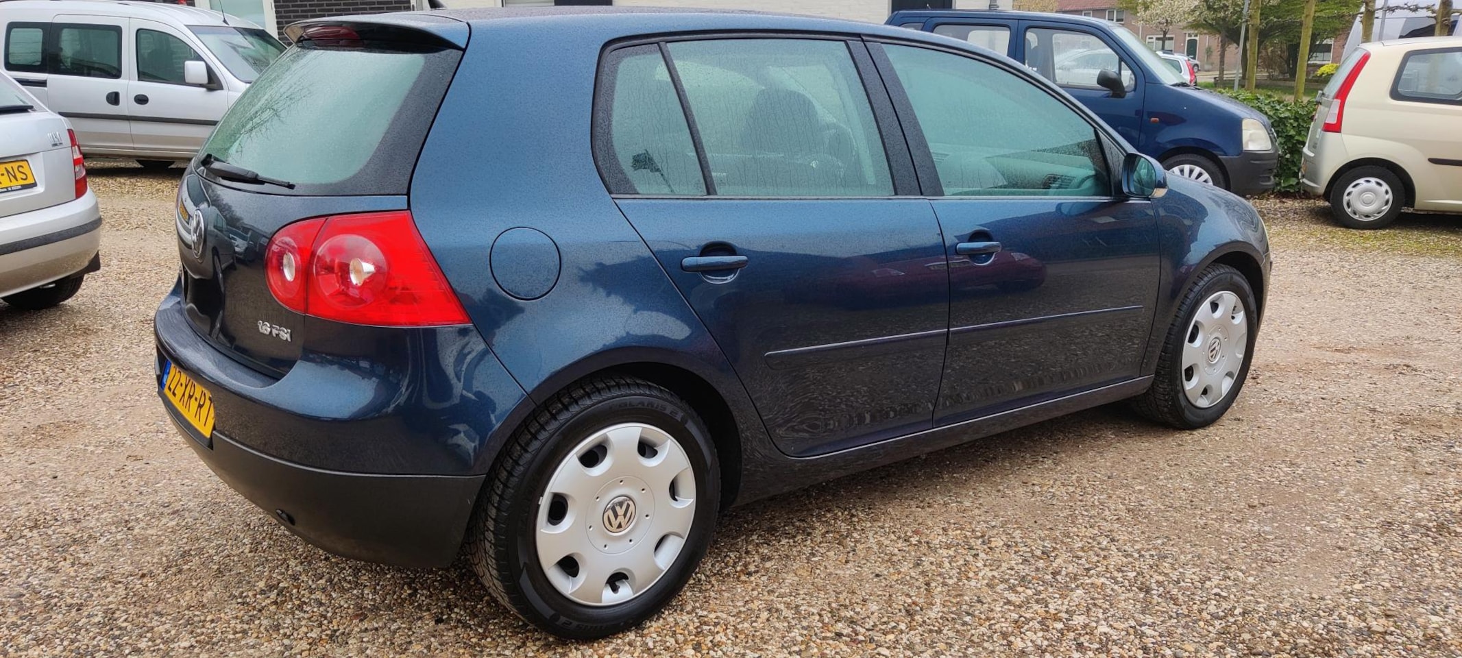 Volkswagen Golf - 1.6 FSI Trendline Automaat, 5 deurs.