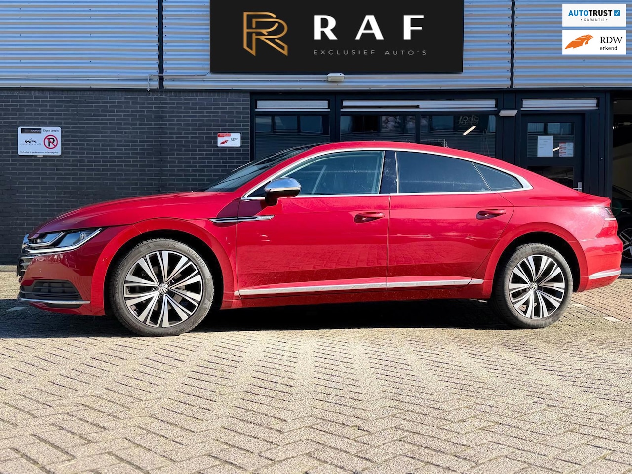 Volkswagen Arteon - 2.0 TDI 2.0 TDI,Pano,Automaat,Cruise,adaptief - AutoWereld.nl
