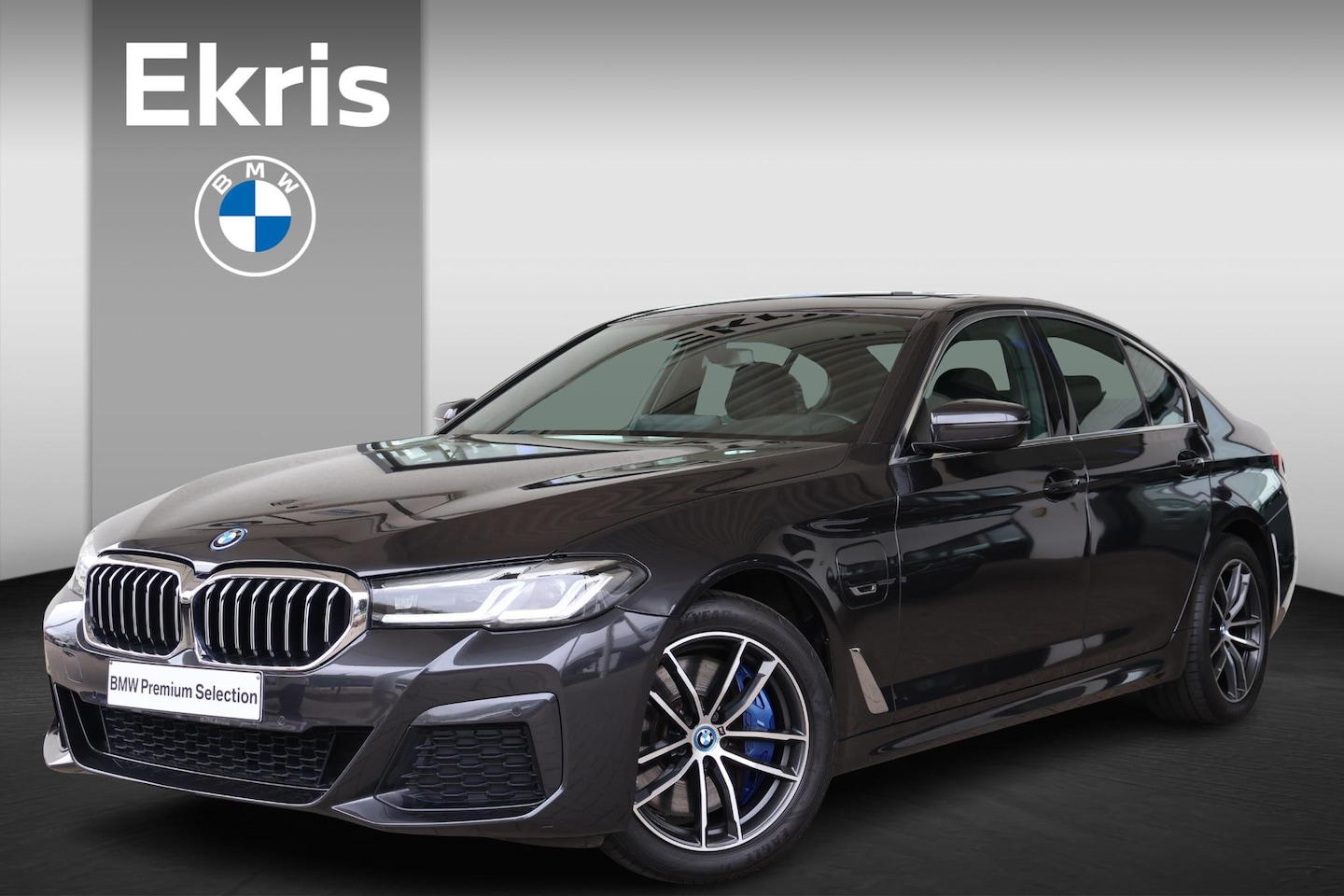 BMW 5-serie - 545e xDrive | M Sport | Panorama Dak | Stoelverwarming - AutoWereld.nl