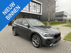 BMW X1 - xDrive25e Exec. Carplay, Camera, Sportstoel , LED
