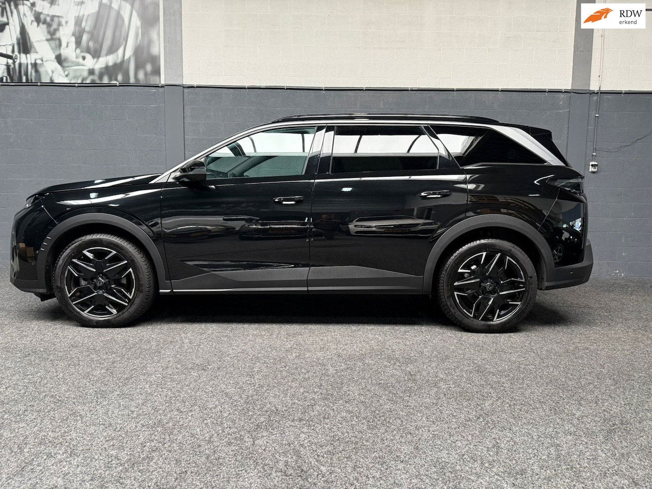 Peugeot 5008 - 1.2 Hybrid 136 Allure 7 ZIT - AutoWereld.nl