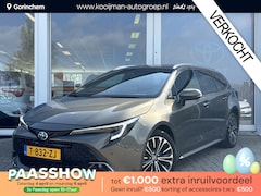 Toyota Corolla Touring Sports - 1.8 Hybrid First Edition | Elek. Achterklep | Parkeersensoren | Stoelverwarming | Apple Ca