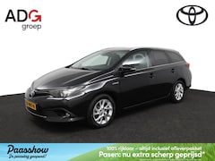 Toyota Auris - 1.8 Hybrid Dynamic | Lichtmetalen Velgen | Privacy Glass | Dakrailing | Keyless Entry |