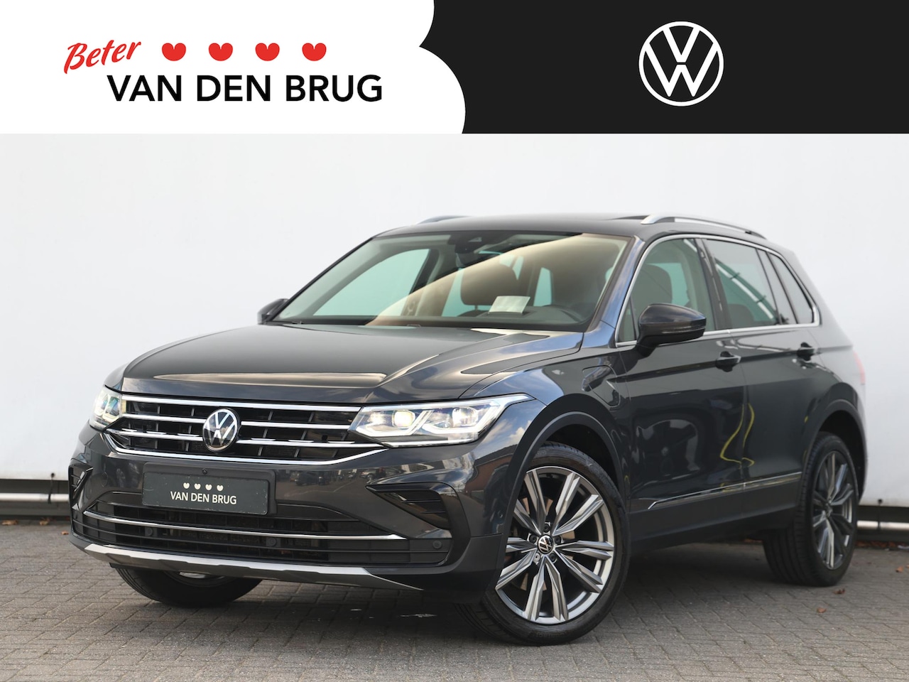Volkswagen Tiguan - 1.4 TSi eHybrid Elegance 245PK DSG | Panoramadak | Trekhaak | Camera | Stoel/stuurverwarmi - AutoWereld.nl