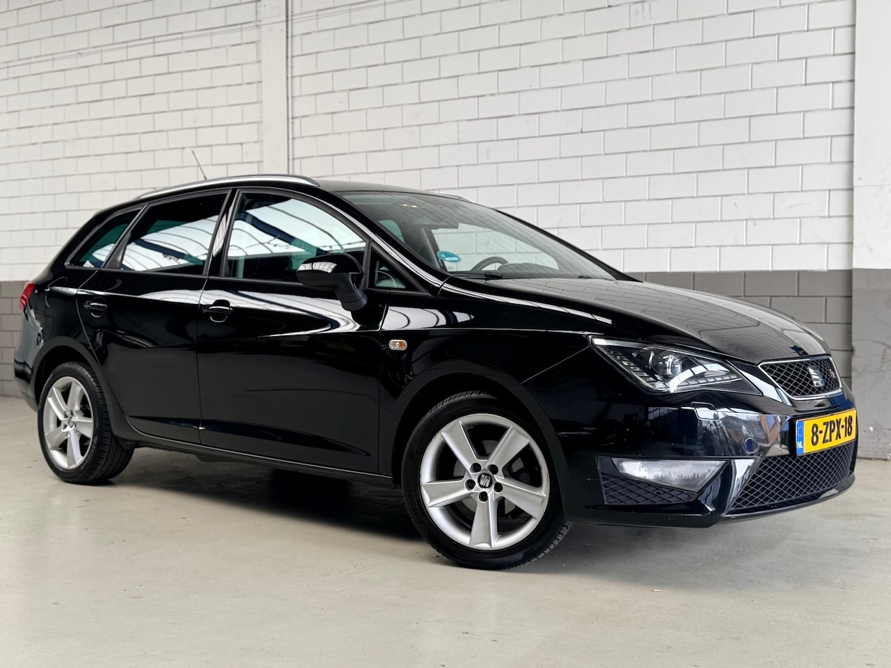 SEAT Ibiza ST - 1.2 TSI FR Dynamic 1.2 TSI FR Dynamic - AutoWereld.nl
