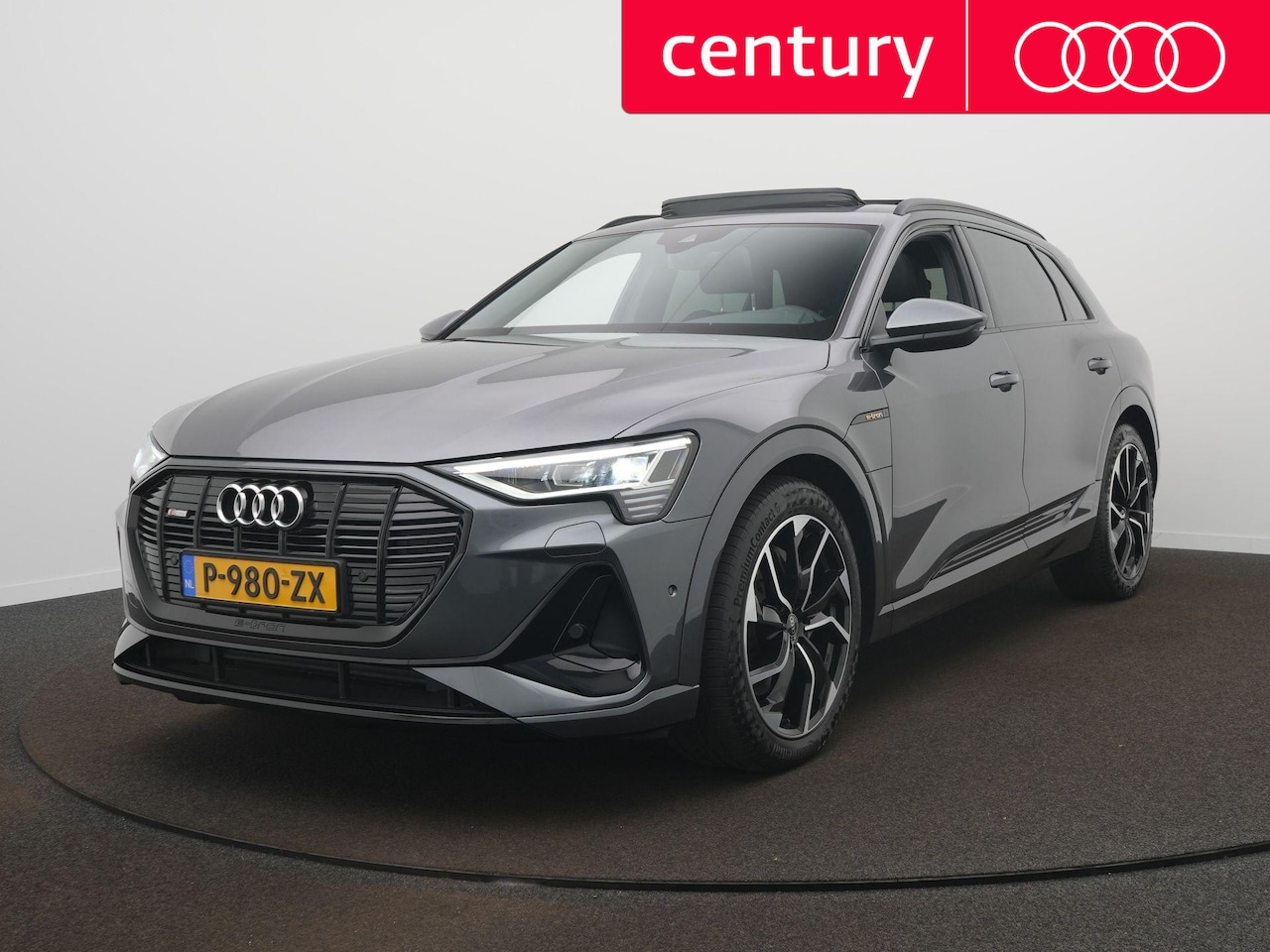Audi e-tron - 55 quattro S edition 95 kWh S-Line | Panodak | Elek. Stoelen | Adap. Cruise - AutoWereld.nl