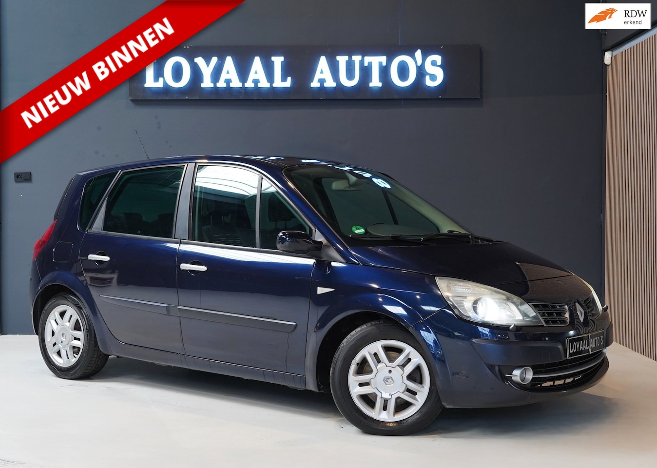 Renault Scénic - 2.0-16V Tech Line | AIRCO | CRUISE | PDC | ELEK.RAMEN | APK | NAP. - AutoWereld.nl