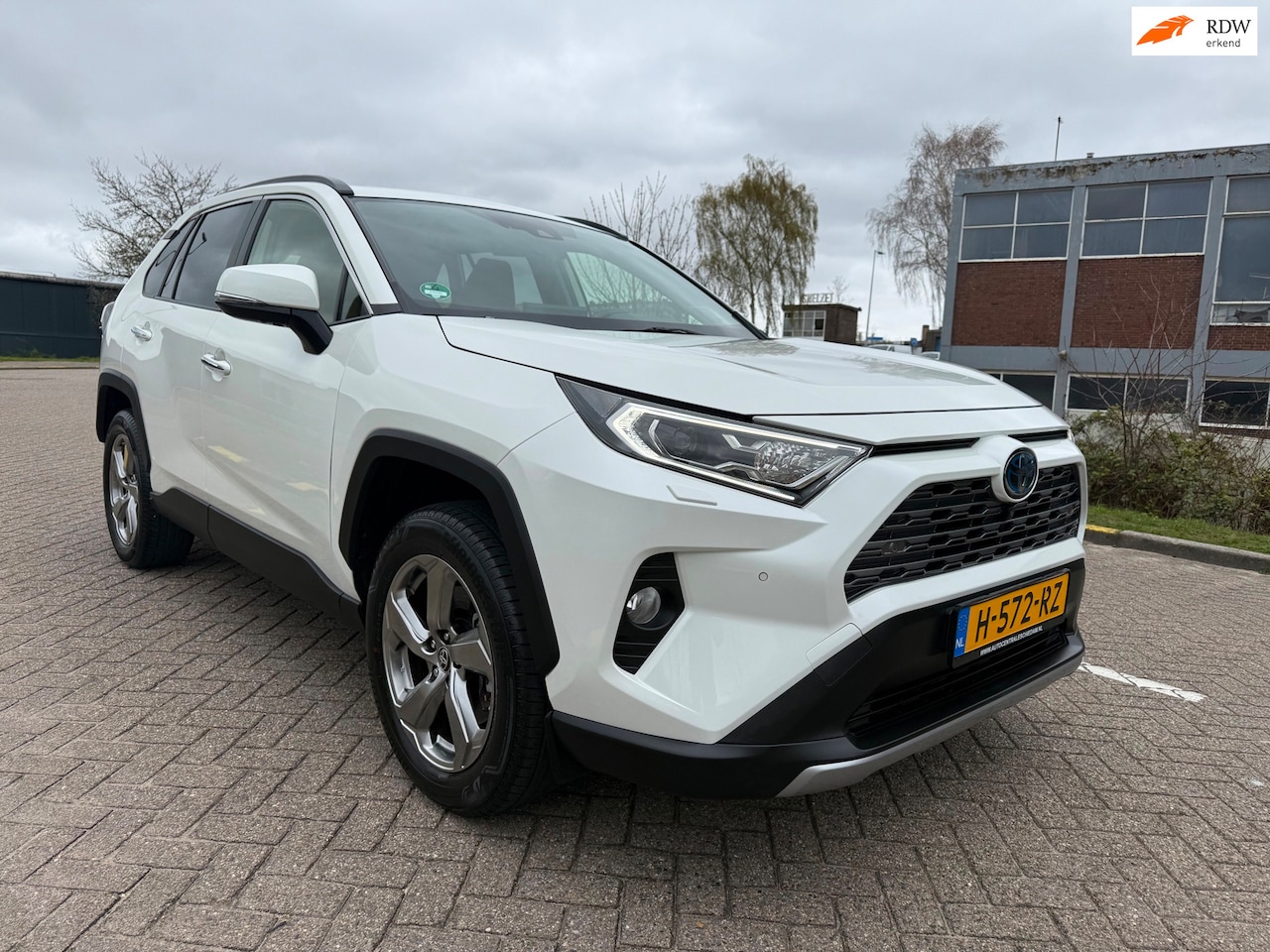 Toyota RAV4 - 2.5 Hybrid AWD Executive 2.5 Hybrid AWD Executive - AutoWereld.nl