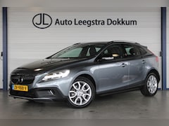 Volvo V40 Cross Country - 1.5 T3 Summum Trekhaak | Pano | Memory | Camera | LED | Bluetooth | Navi | Keyless | Leder