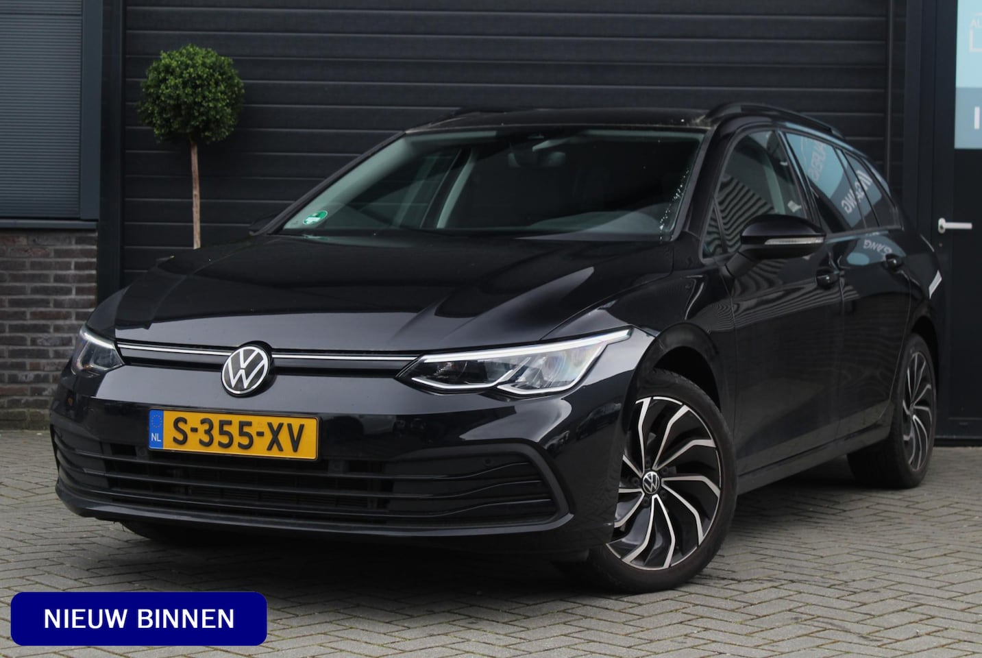 Volkswagen Golf Variant - 1.5 eTSI Life Business | Stoel en Stuurverwarming | Navigatie | Carplay & Android auto - AutoWereld.nl