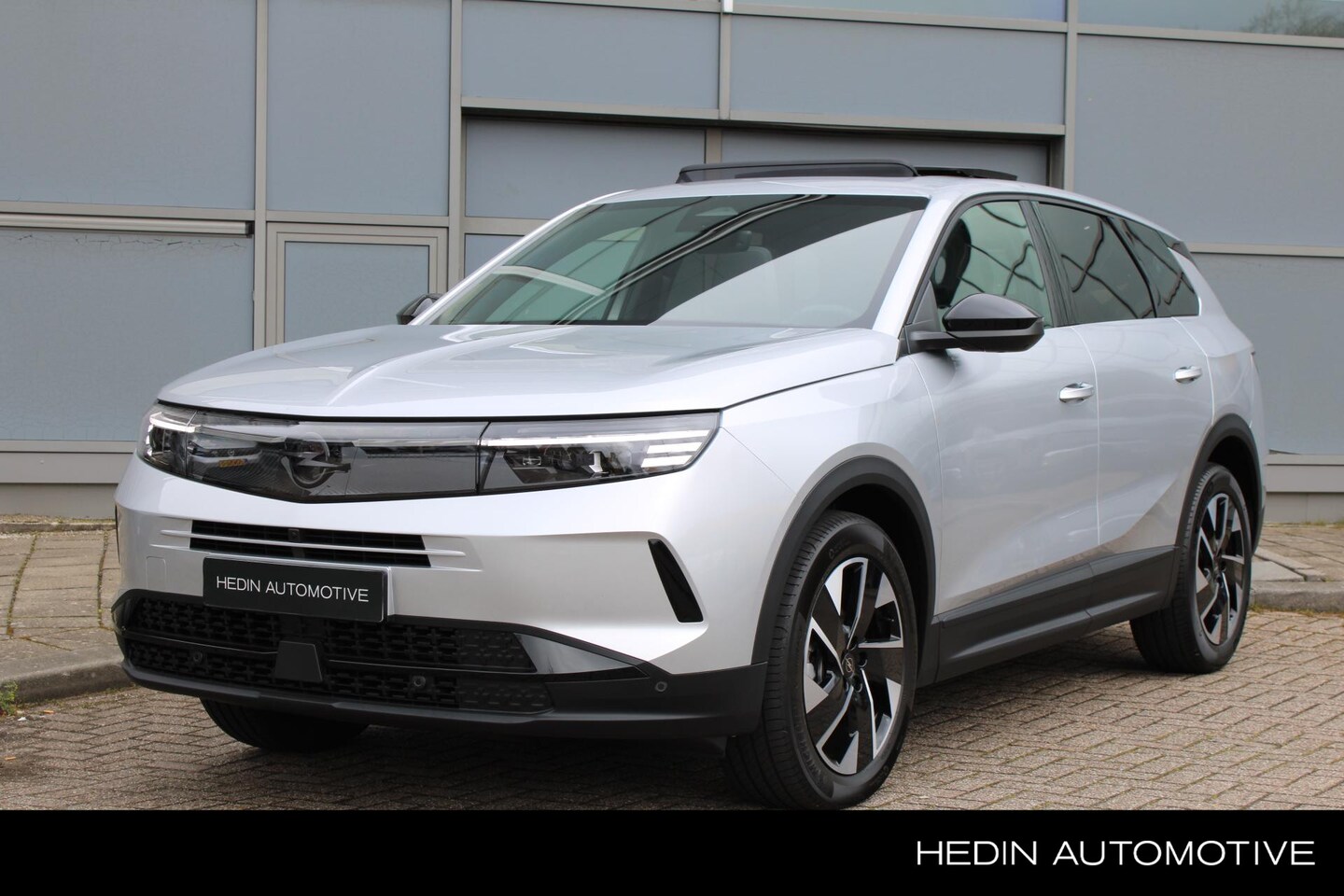 Opel Grandland - 1.2 Turbo Hybrid GS | Inclusief Inruilpremie 4000,-| Panoramadak | 19" Lichtmetaal | 360 G - AutoWereld.nl