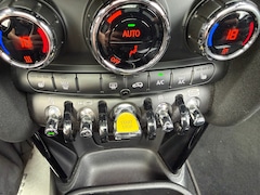 MINI Mini-Electric - Nette Yours SOH 97% HarmanKardon-Camera-Matrix LED, leer