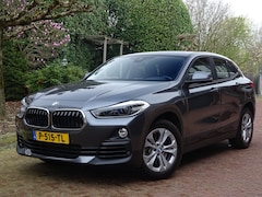 BMW X2 - 20i sDrive 2.0i Executive Aut. Trekhaak Nw.staat
