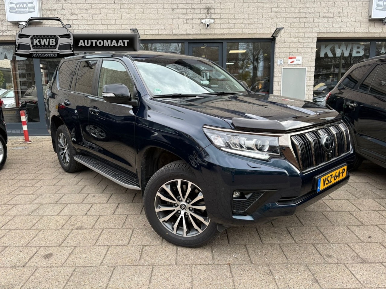 Toyota Land Cruiser - 2.8 D-4D Limited Blind Van VOL - AutoWereld.nl