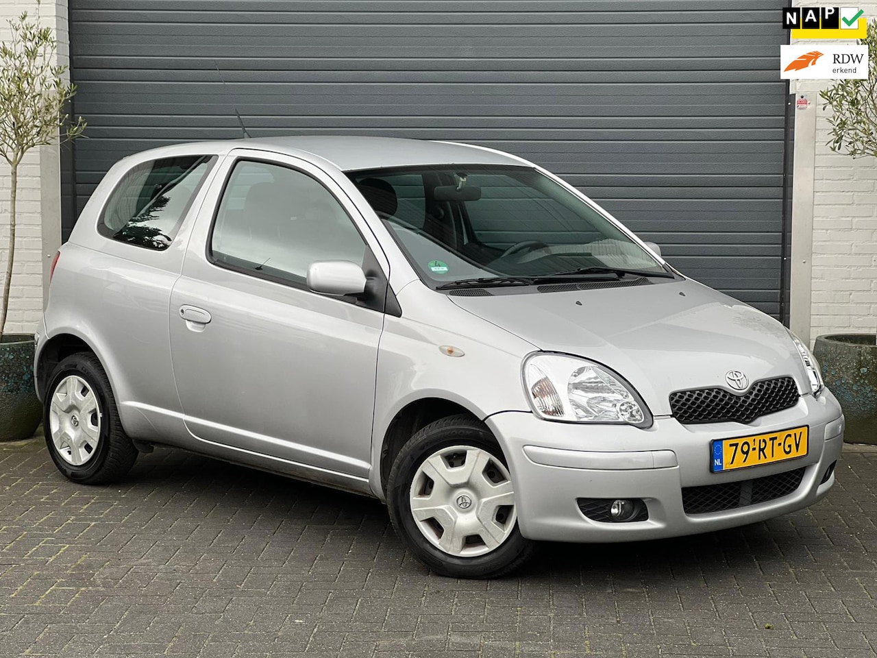 Toyota Yaris - 1.3 VVT-i S-Line | Goed onderhouden | Elektrisch pakket | - AutoWereld.nl