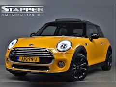 MINI Cooper - 1.5 136pk Automaat Chili Serious Business Pano/Navi/Led/Leer/Alcantara/Stoelverw./Cruise/L