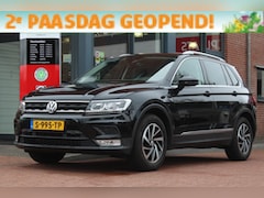 Volkswagen Tiguan - 1.4 TSI *Business* | Trekhaak | Carplay | Adaptive Cruise & Climate Control | Stoelverwarm