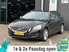 Volvo V60 - 2.0 D3 Summum/NAVI/AIRCO/TERKHAAK