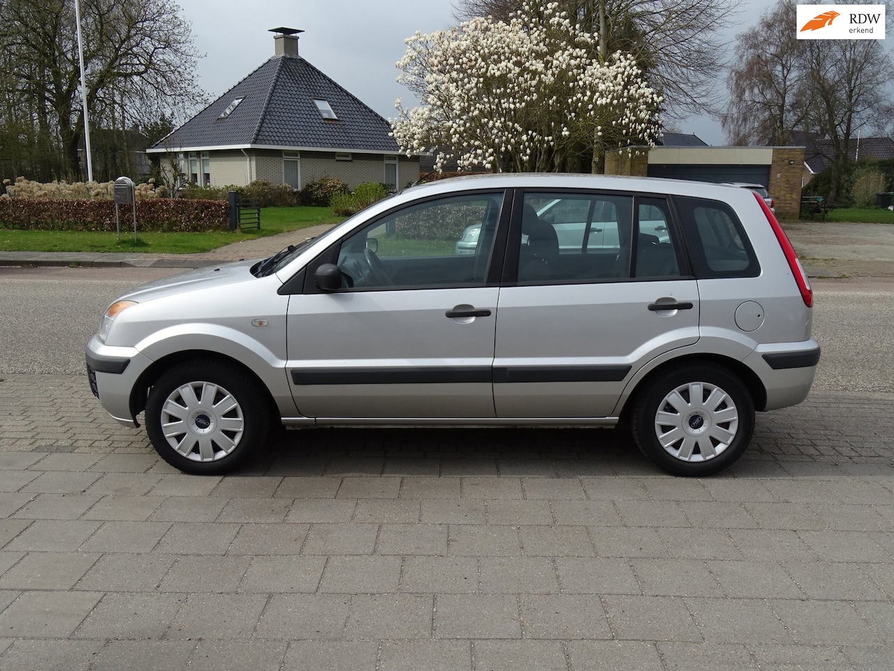 Ford Fusion - 1.4-16V Cool & Sound - AutoWereld.nl