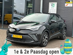 Toyota C-HR - 1.8 Hybrid Business Plus/1STE EIG/CAMERA/CARPLAY/NAVI/NL-AUTO NAP
