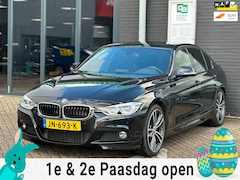 BMW 3-serie - 330e/M-PAKKET/PANO-DAK/XENON/DERLONDERHOUDEN/NL-AUTO NAP